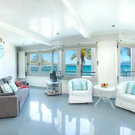 Life By The Beach - Sea View 1